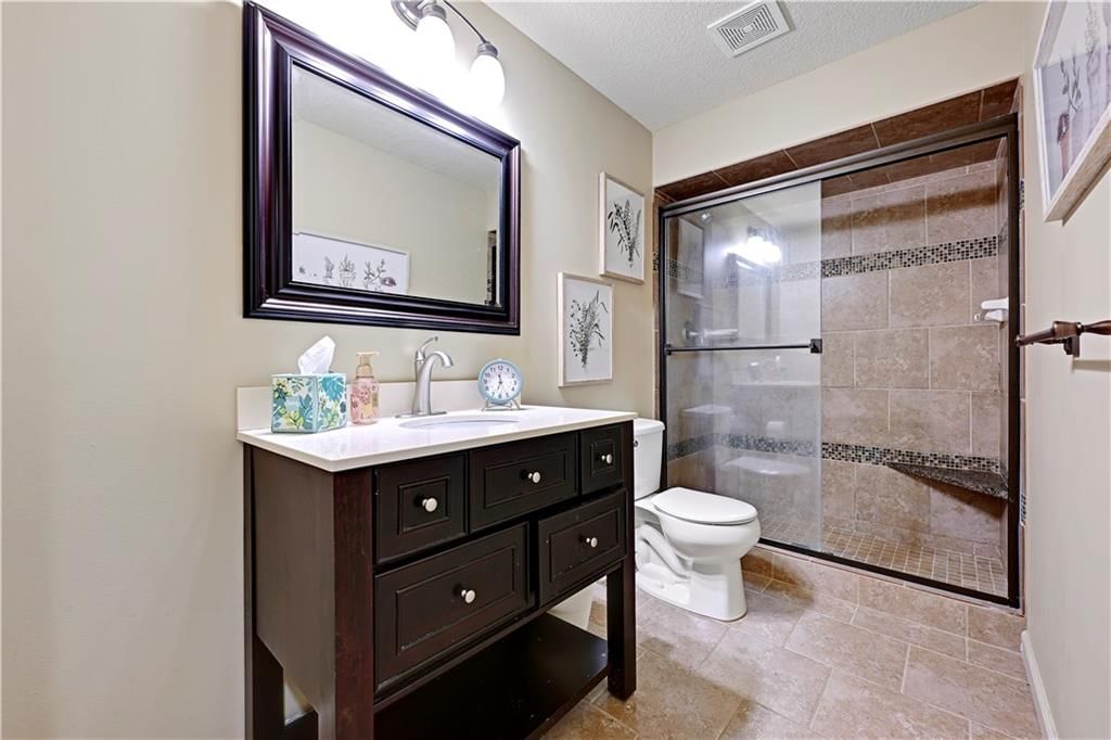 11260 W 155TH Terrace — photo 37