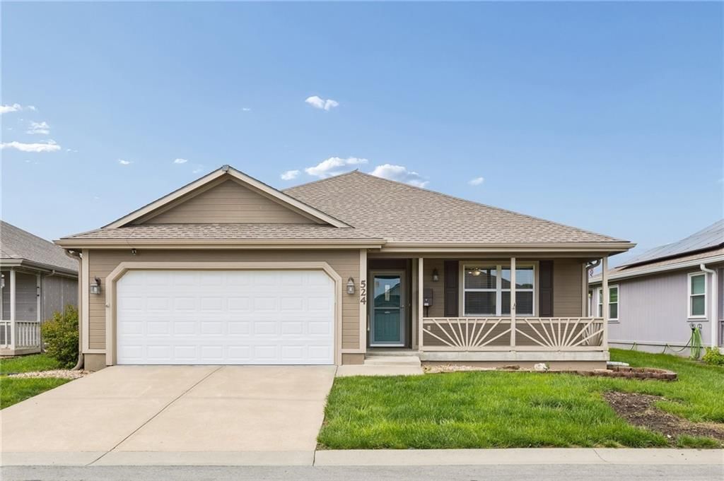 524 Saturn Drive — photo 1