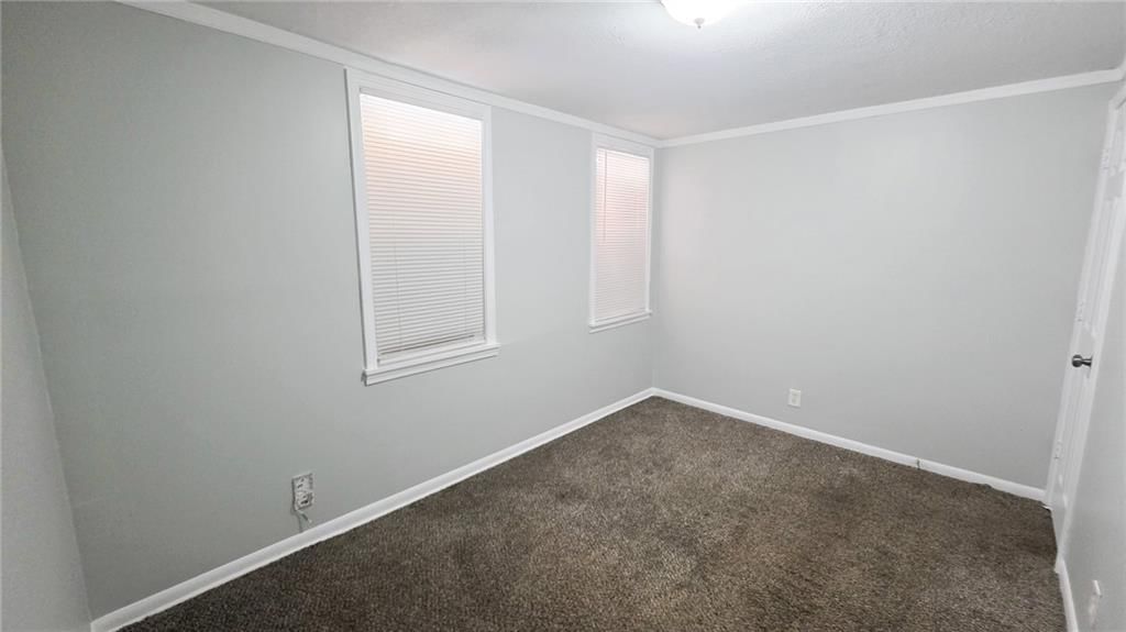 142 N BELLAIRE Avenue — photo 13