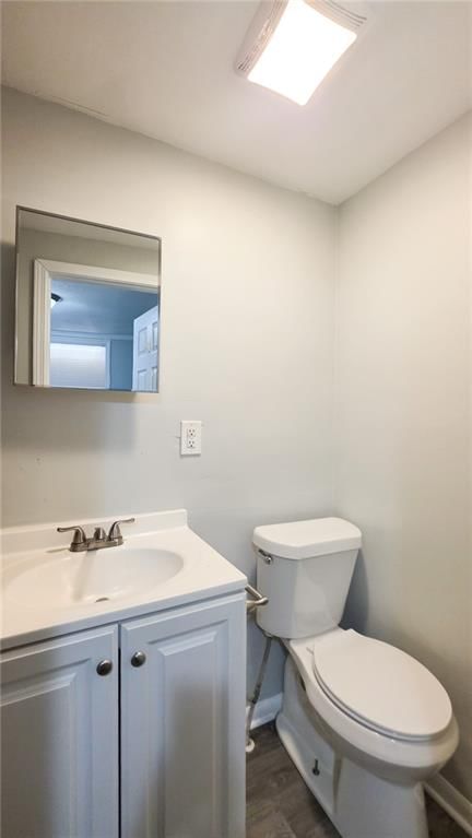 142 N BELLAIRE Avenue — photo 15