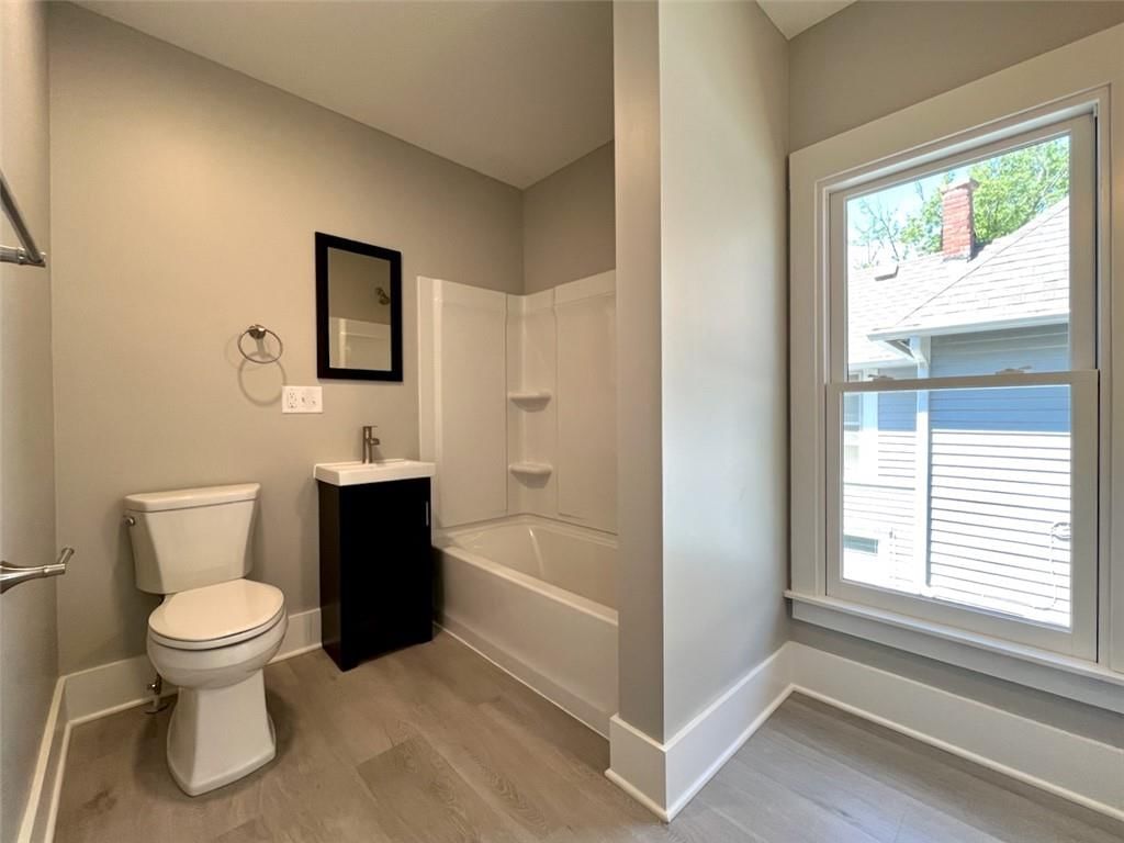 1107 Connecticut Street — photo 14