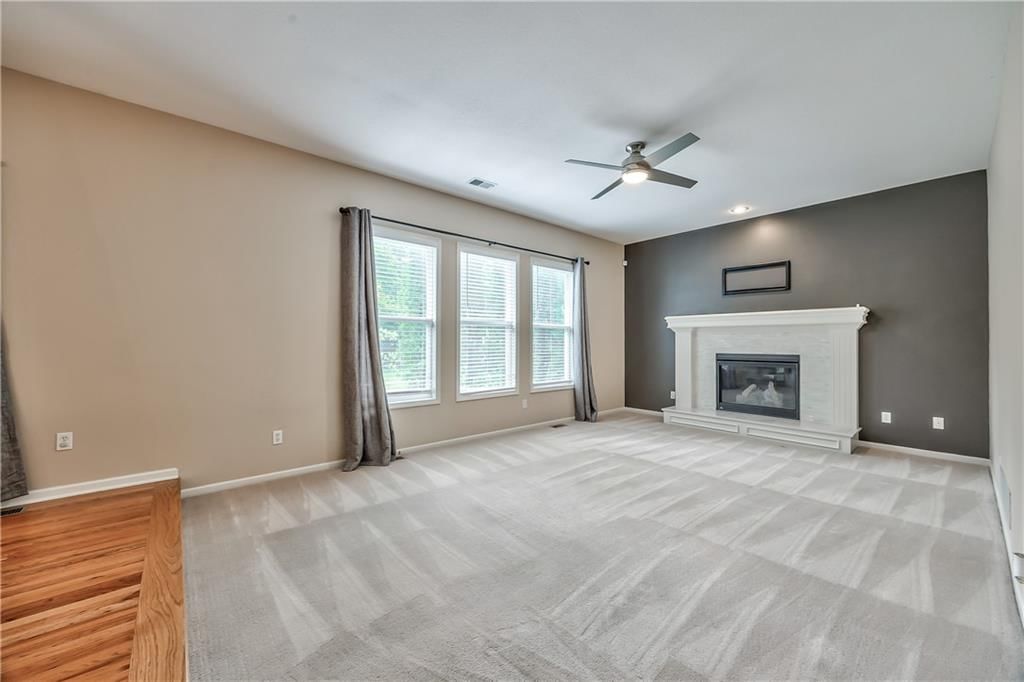 18016 W 163rd Terrace — photo 5
