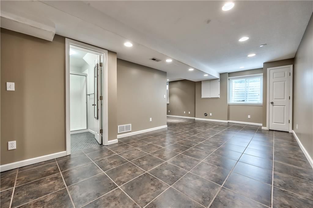 18016 W 163rd Terrace — photo 36