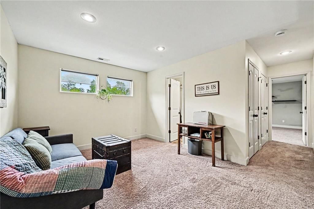 14975 Interurban Road — photo 31