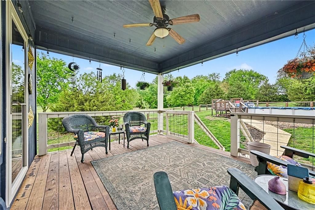 14975 Interurban Road — photo 33
