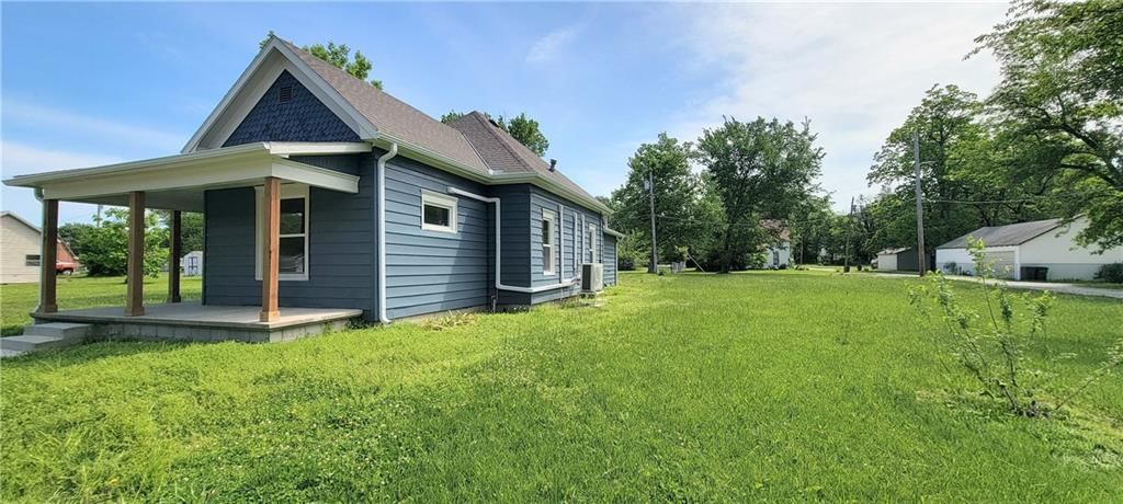 619 N Cottonwood Street — photo 2