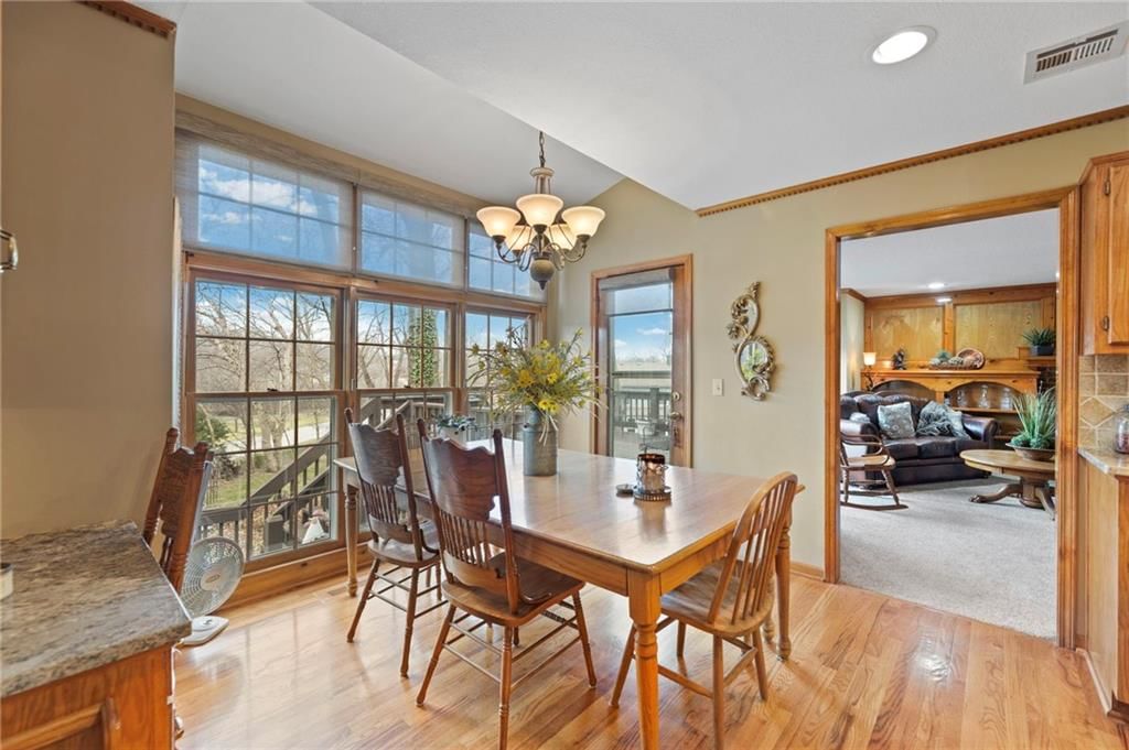 10913 Oak Drive — photo 12