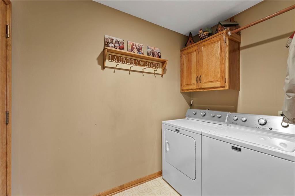 10913 Oak Drive — photo 15