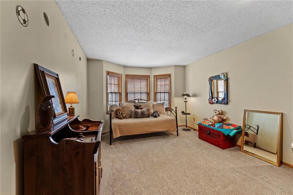 10913 Oak Drive — photo 24