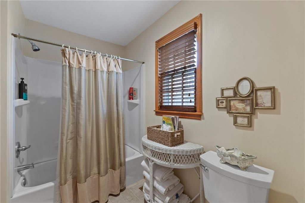 10913 Oak Drive — photo 39