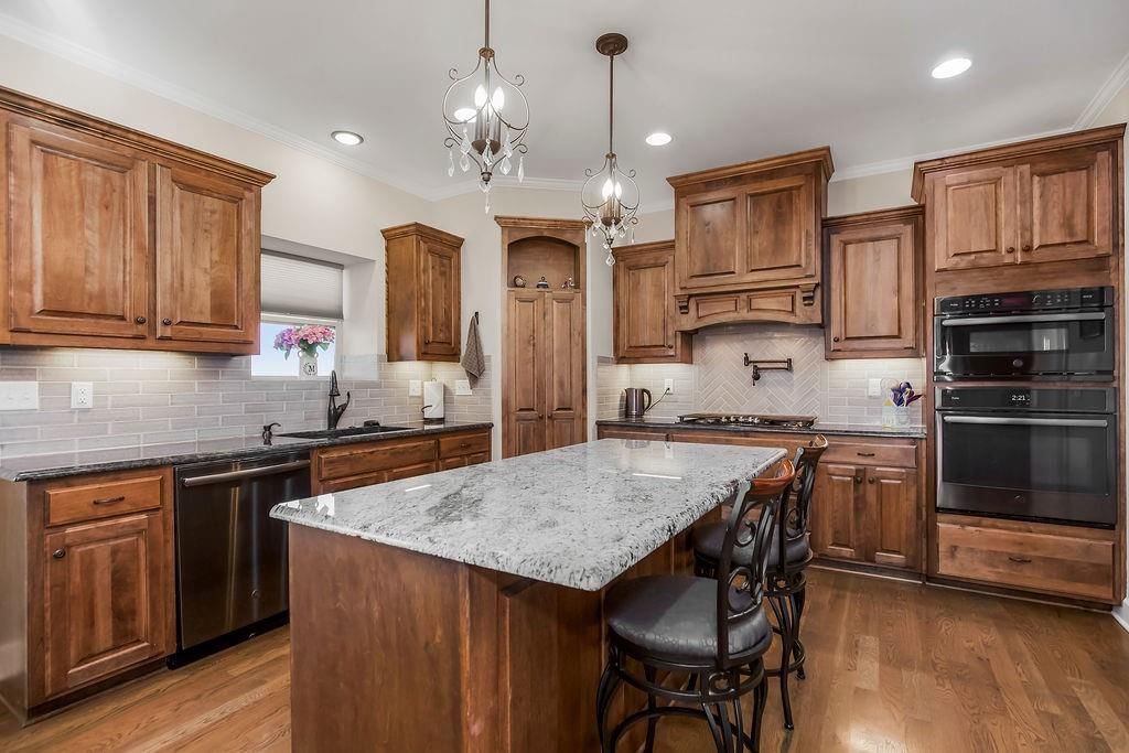 27810 E 133rd Court — photo 8