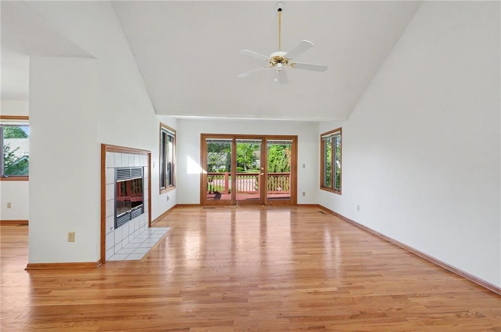 4723 Balmoral Drive — photo 5