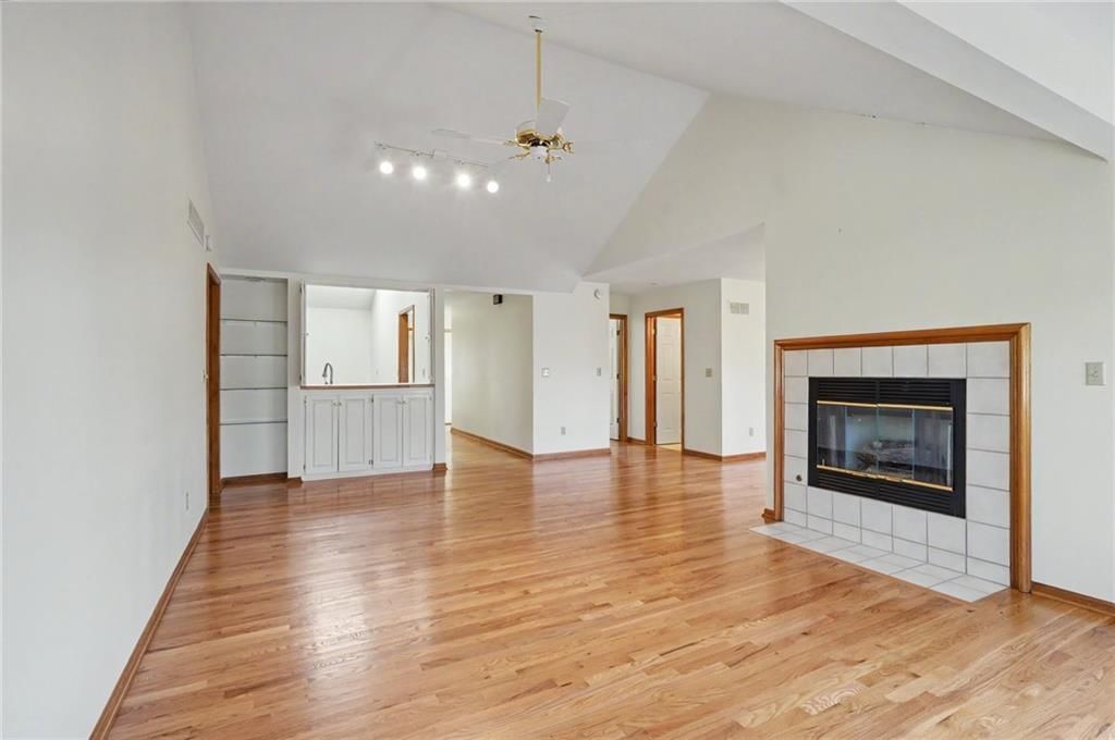 4723 Balmoral Drive — photo 6