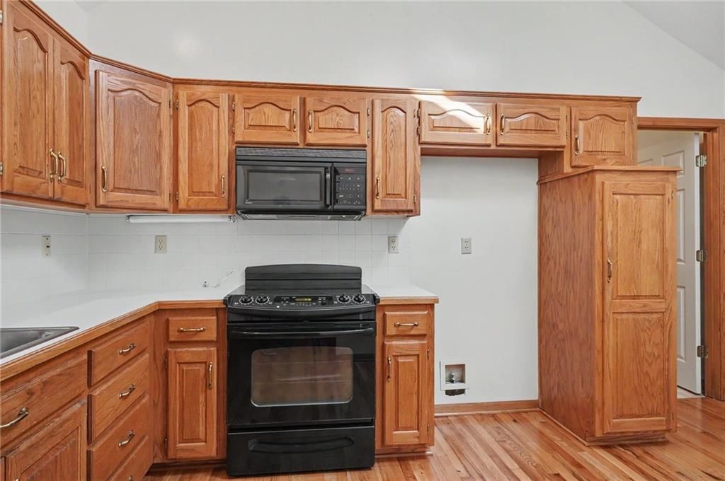 4723 Balmoral Drive — photo 9