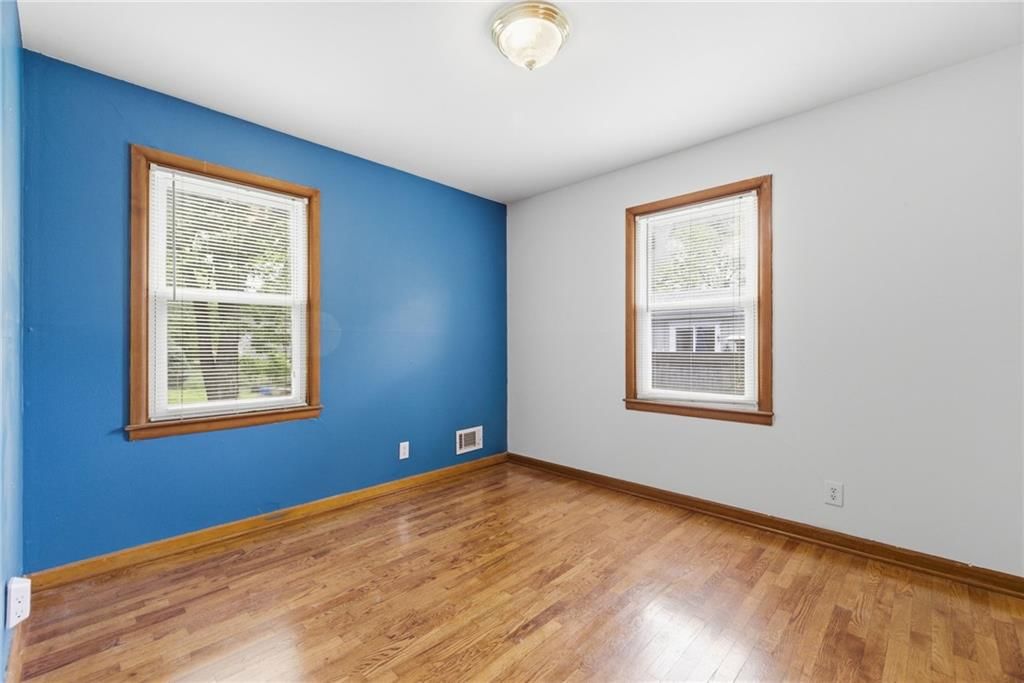 8901 Craig Drive — photo 18