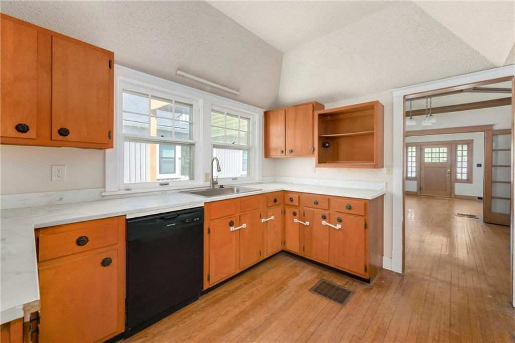 234 Old Orchard Street — photo 15