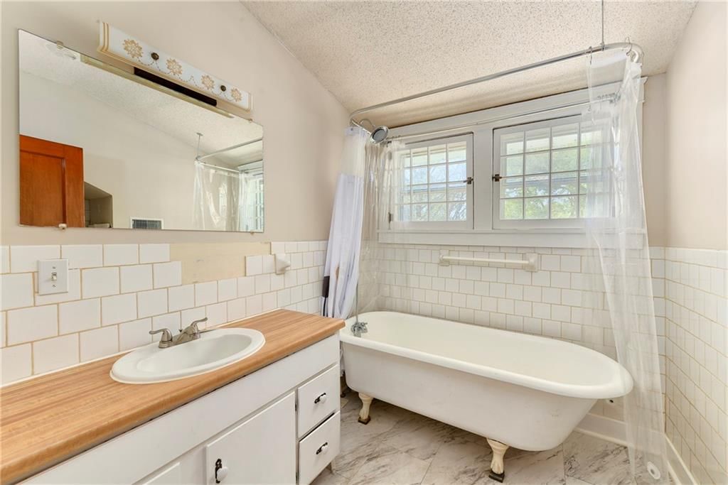 234 Old Orchard Street — photo 26
