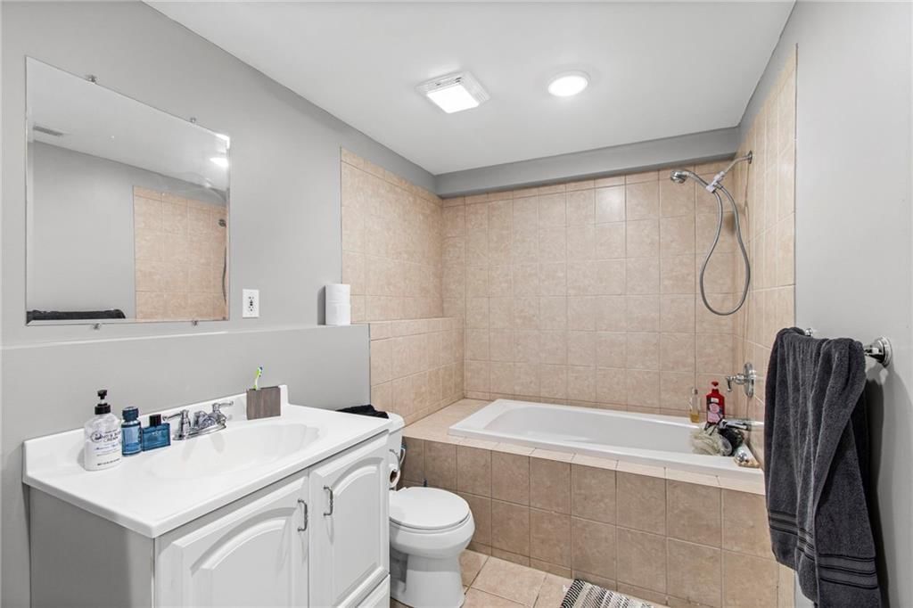 813 Ridgeview Street — photo 36