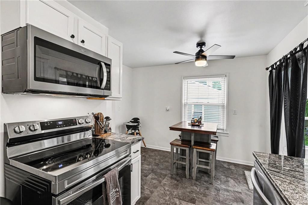 504 E Meadow Lane — photo 13