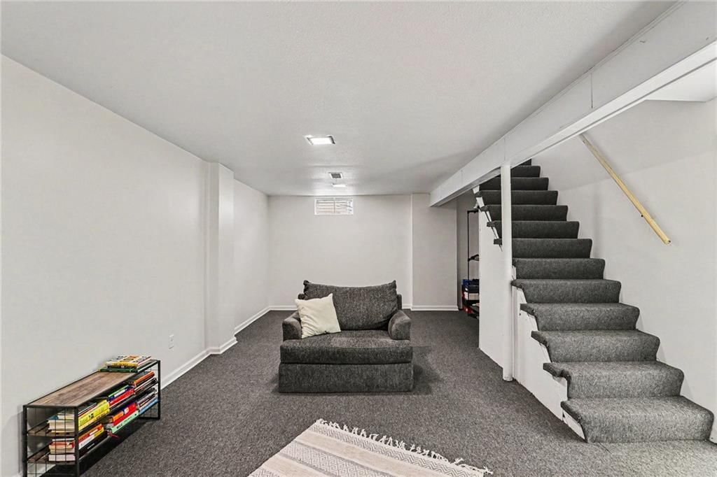504 E Meadow Lane — photo 22