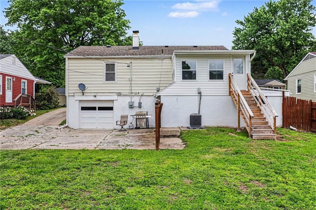 504 E Meadow Lane — photo 25