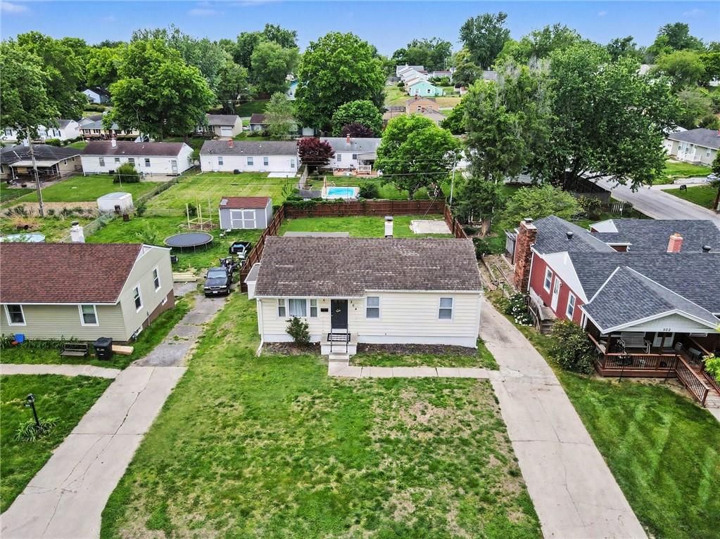504 E Meadow Lane — photo 31