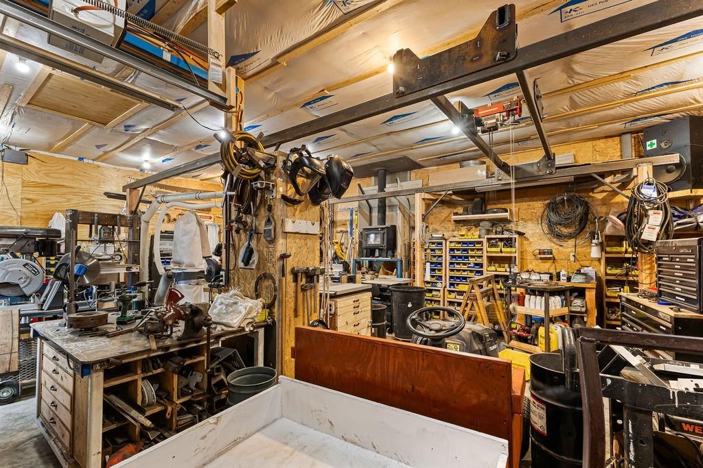 639 Leidy Street — photo 31