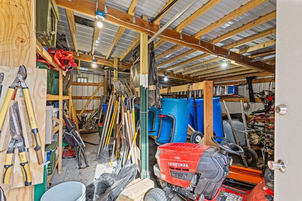 639 Leidy Street — photo 35
