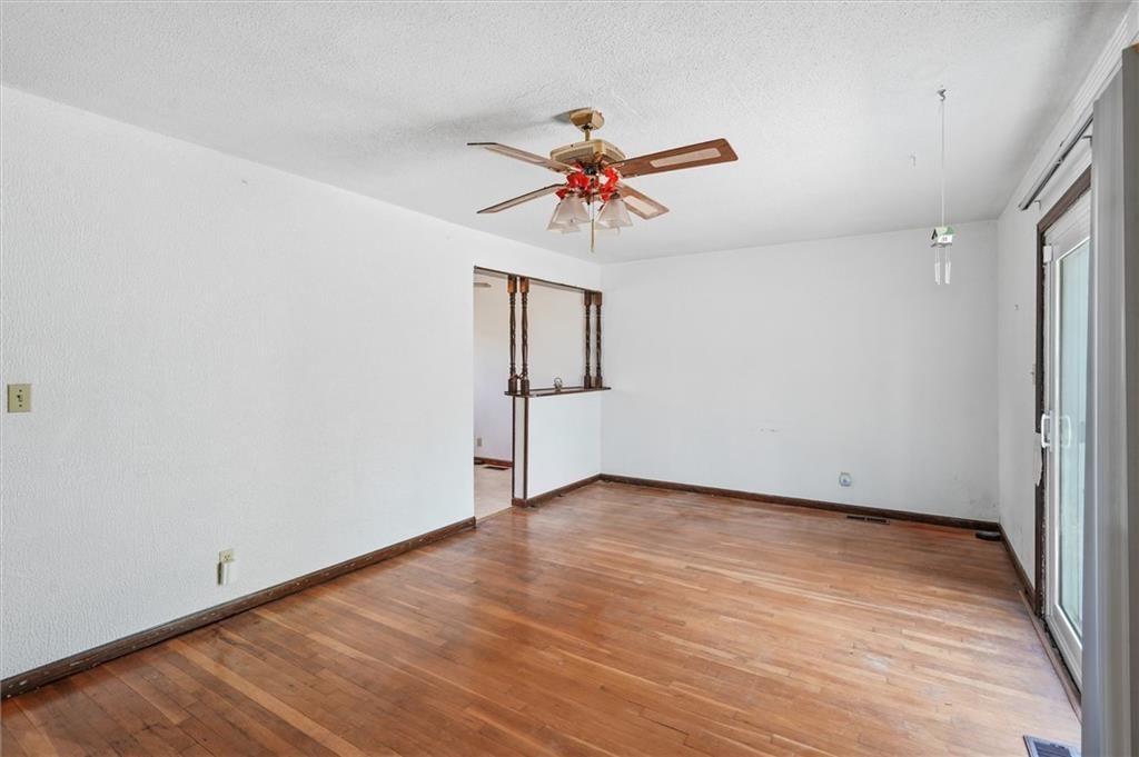 4706 Kensington Street — photo 6