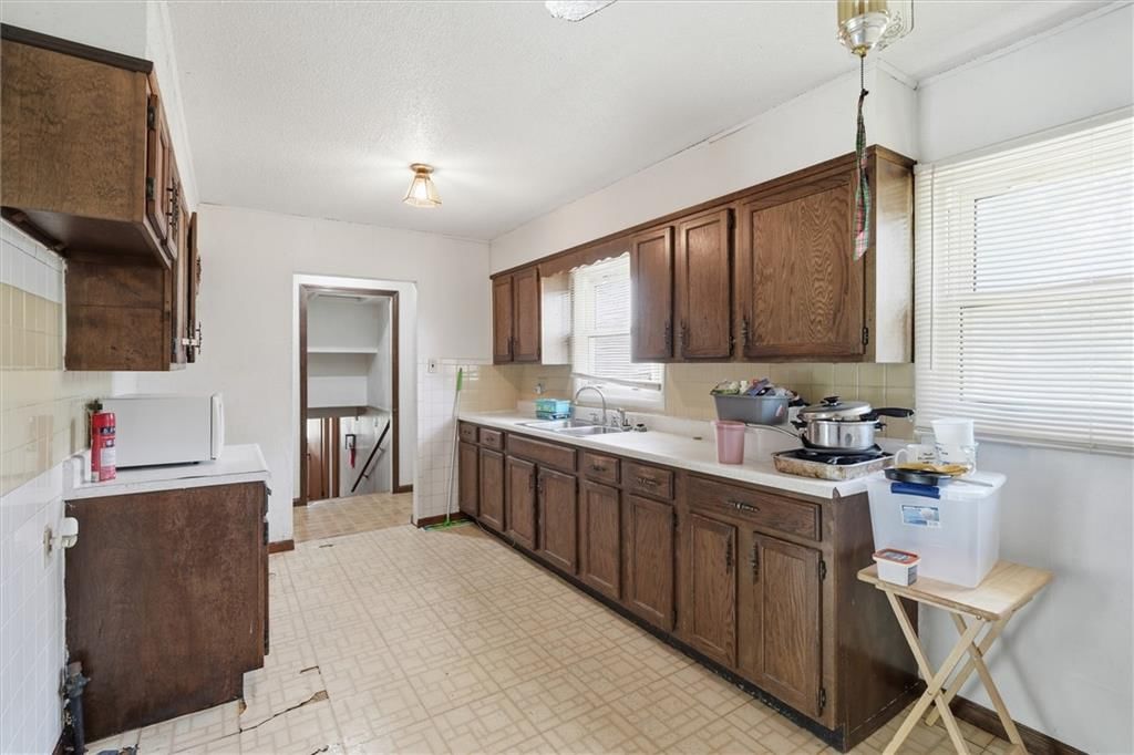 4706 Kensington Street — photo 13