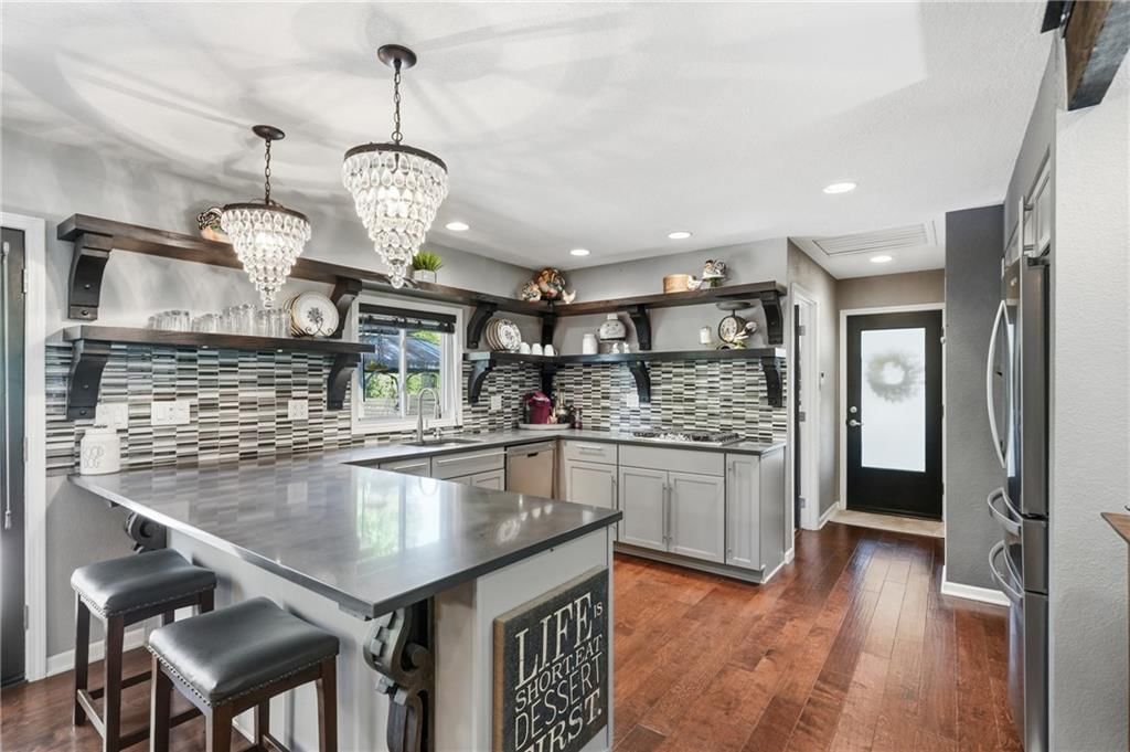 14408 Berkshire Drive — photo 4