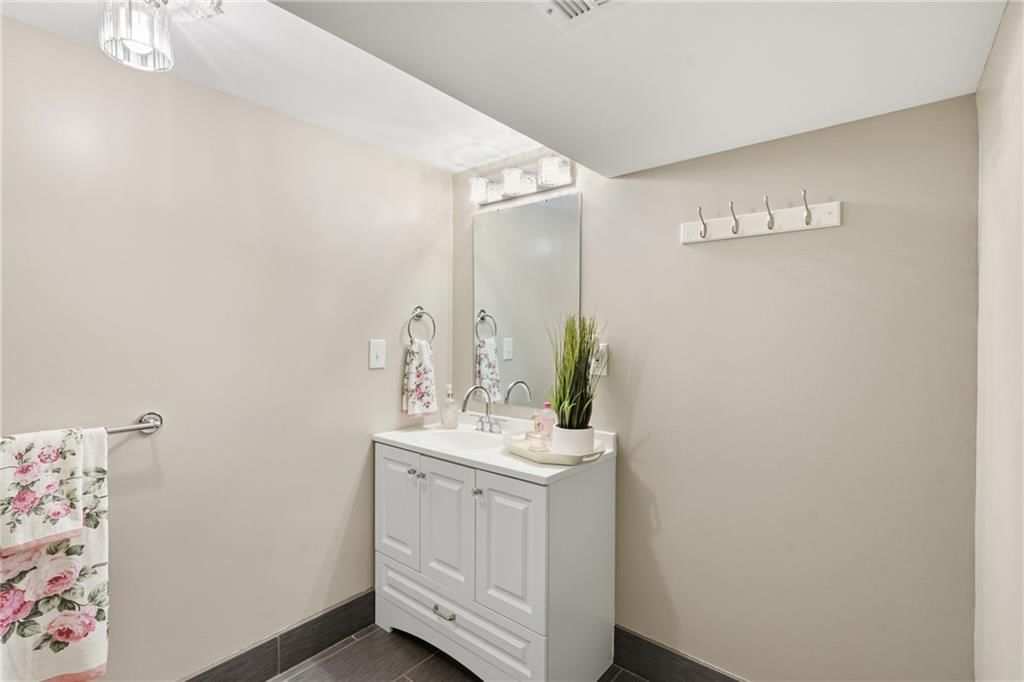 14408 Berkshire Drive — photo 15
