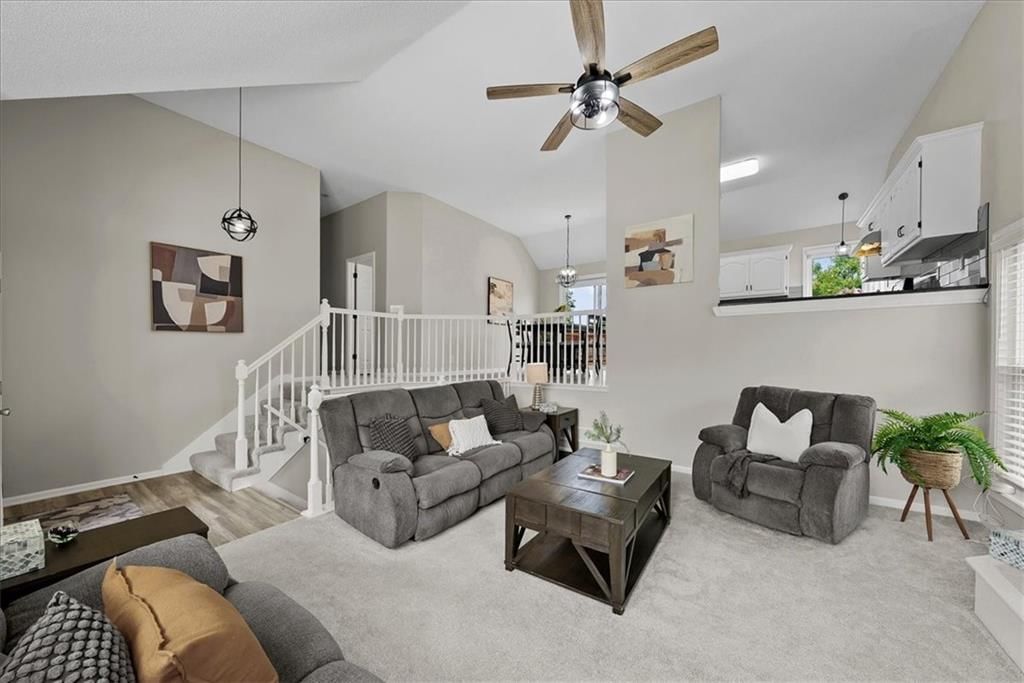 16414 W 158th Terrace — photo 7