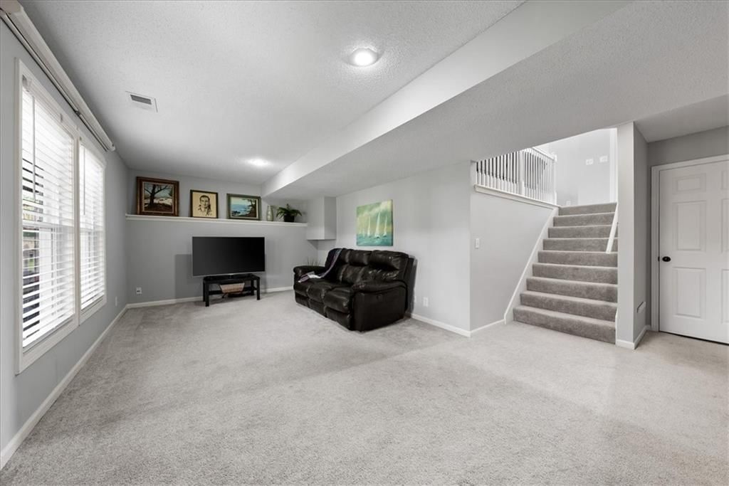 16414 W 158th Terrace — photo 28