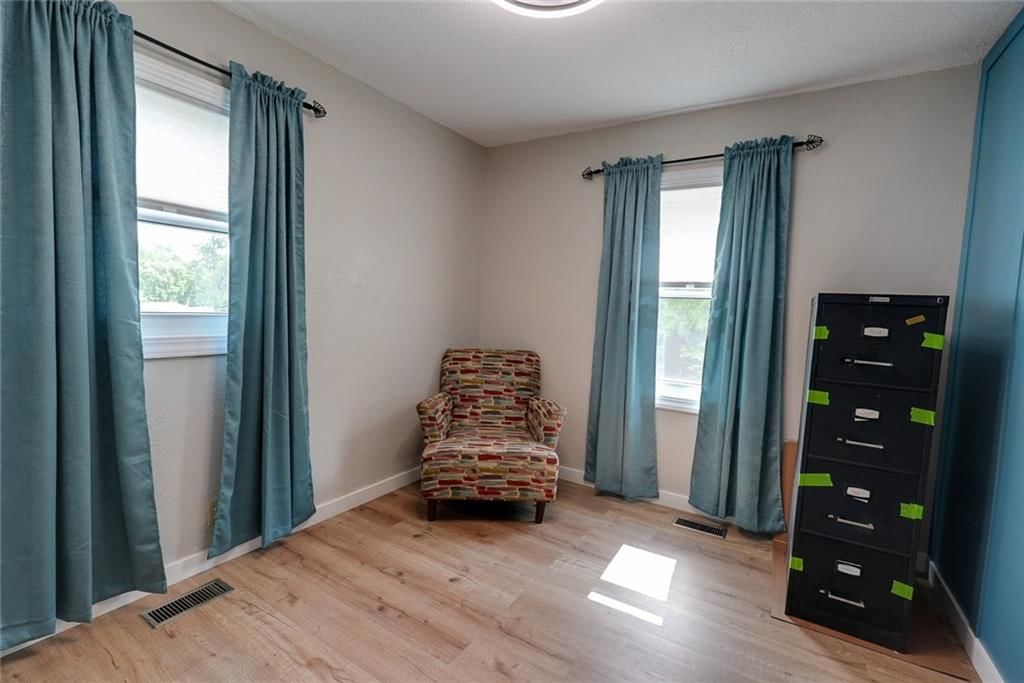 906 N Ponca Drive — photo 24