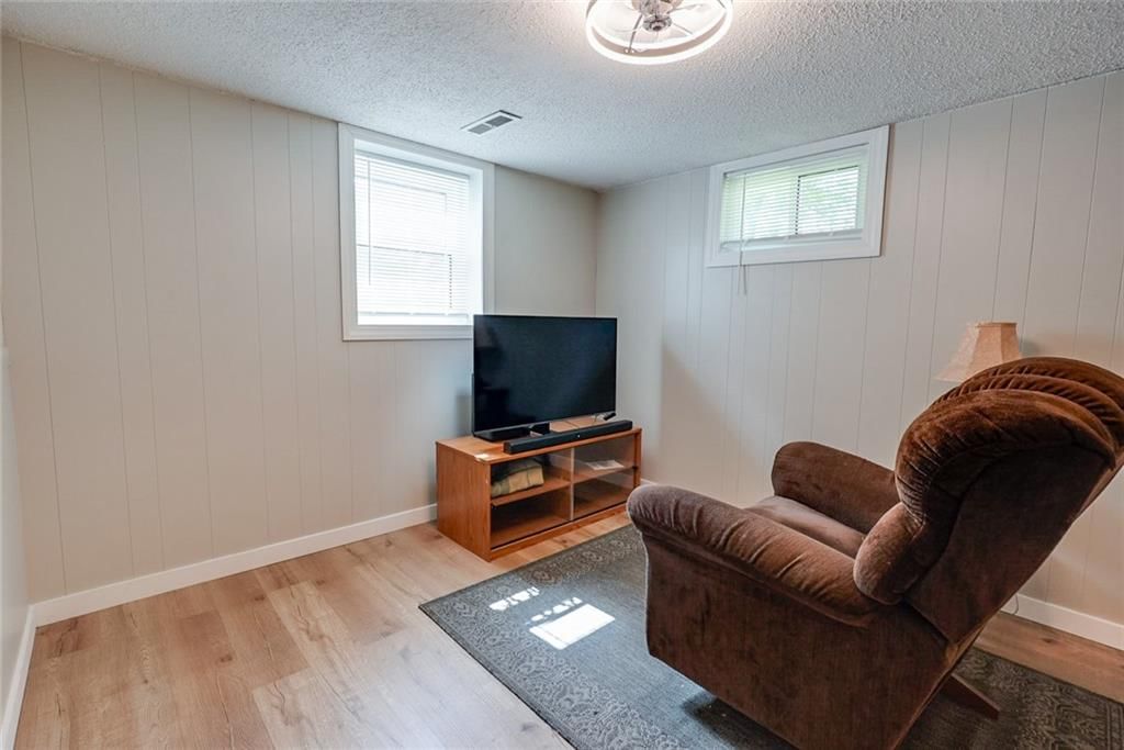 906 N Ponca Drive — photo 31