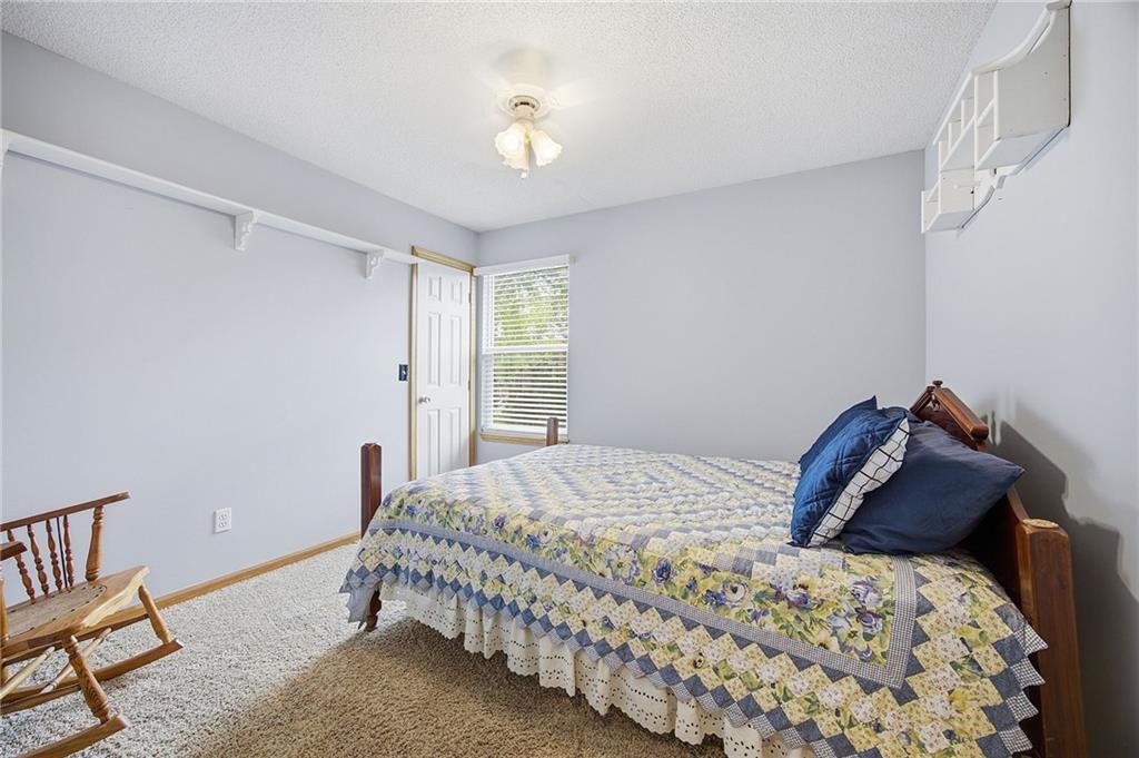 1039 N Logan Street — photo 17