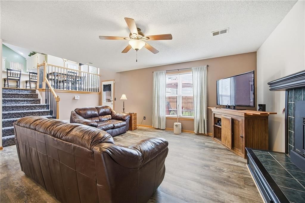 1039 N Logan Street — photo 20