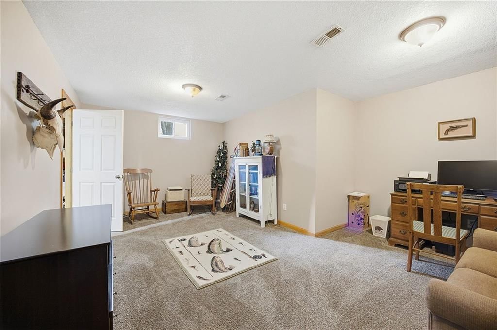 1039 N Logan Street — photo 22