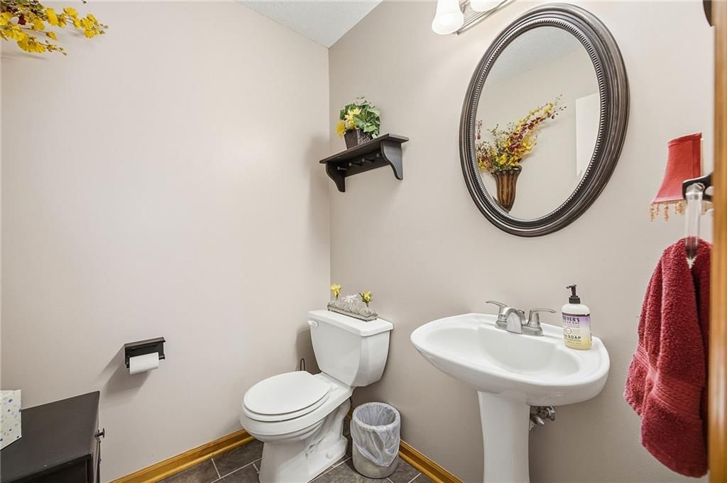1039 N Logan Street — photo 24