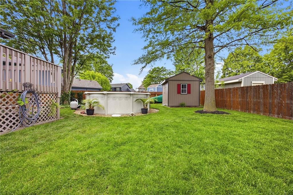 1039 N Logan Street — photo 32
