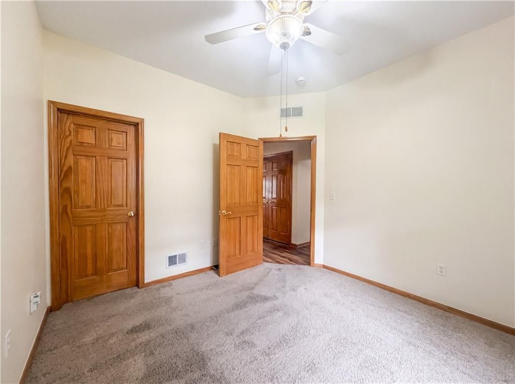8331 Greeley Avenue — photo 10