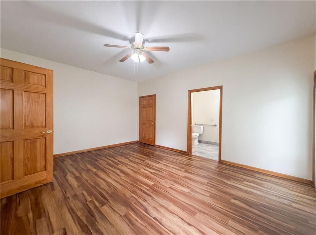 8331 Greeley Avenue — photo 11