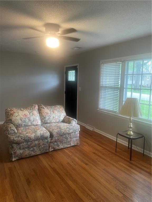 10704 W 48th Terrace — photo 4