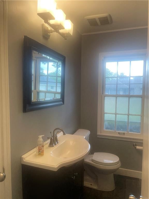 10704 W 48th Terrace — photo 8