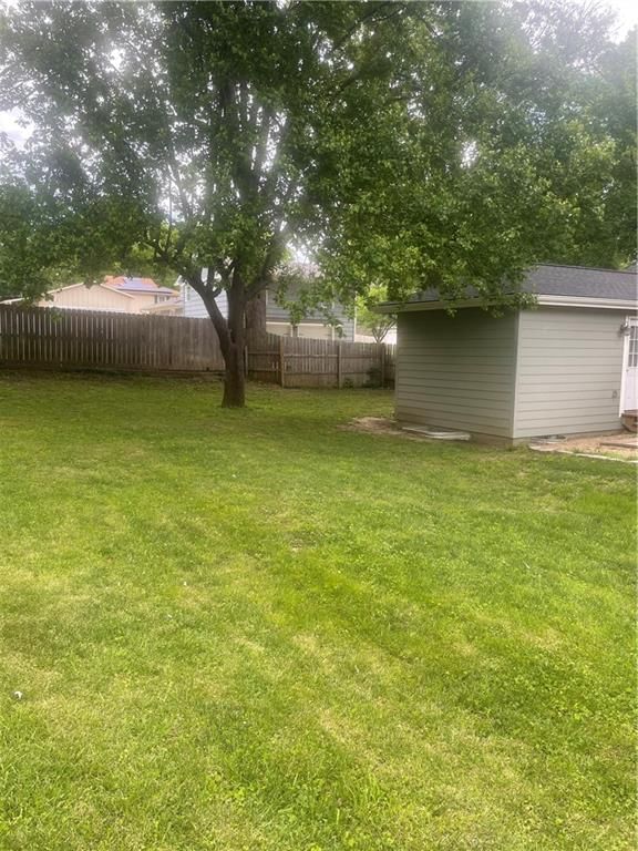 10704 W 48th Terrace — photo 24