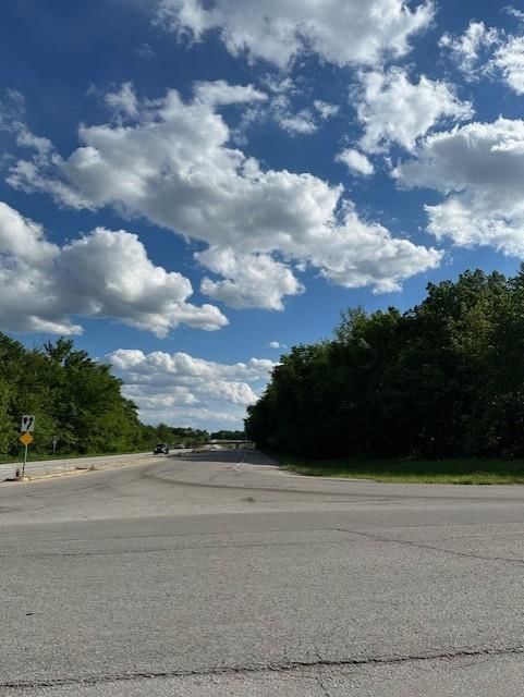 6001 NW Cookingham Drive — photo 2