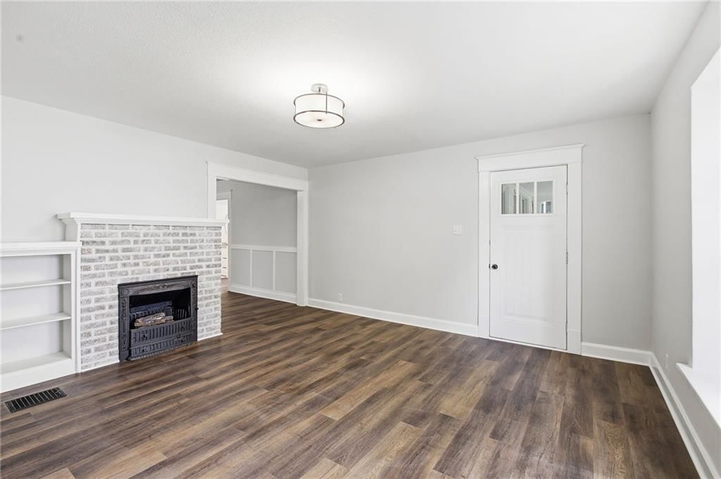328 E Main Street — photo 6