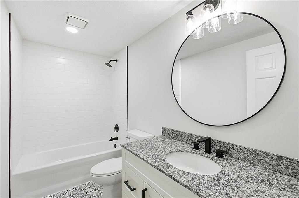 328 E Main Street — photo 26