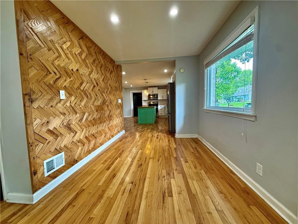 2614 N 47 Terrace — photo 9